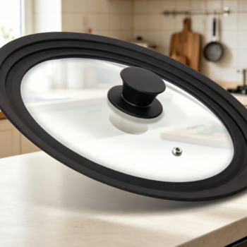 Silicone Universal Lid for Pots, Pans and Skillets - Tempered Glass Covered with Heat Resistant Silicone Rim Fits 10", 11" and 12" Diameter Cookware -Easy to Use Replacement Frying Pan Cover